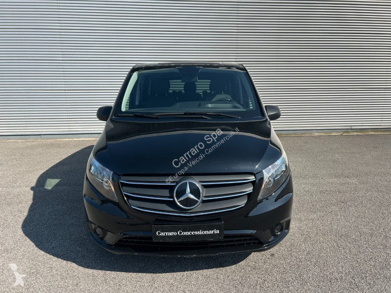 Furgoneta Mercedes III 114