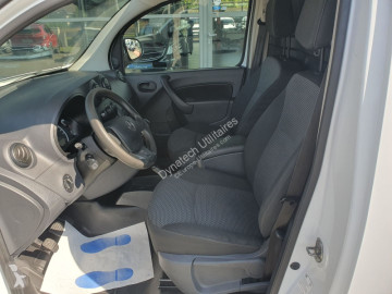 Fourgon utilitaire Mercedes