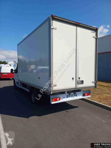 Utilitaire caisse grand volume Renault