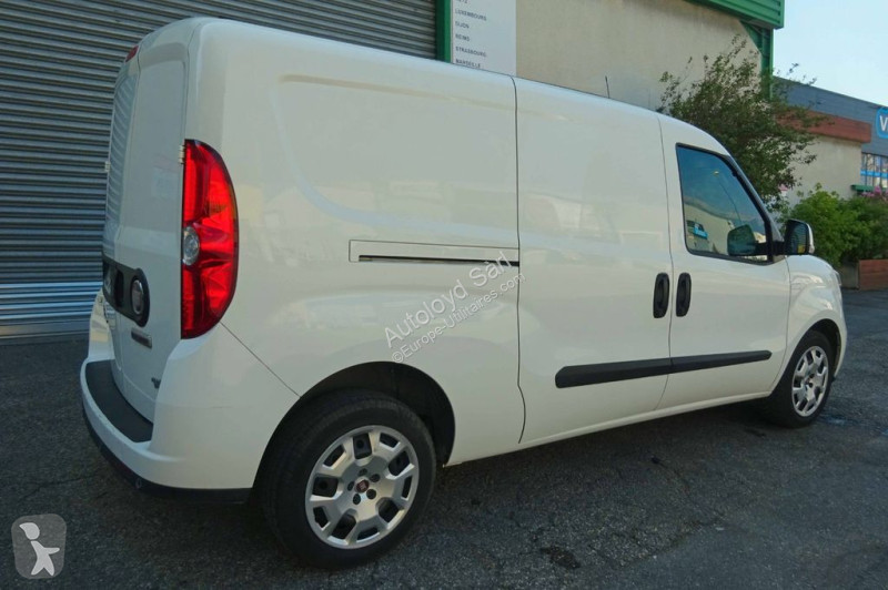 Veicolo commerciale Fiat DOBLO 1,4 T-JET 120...