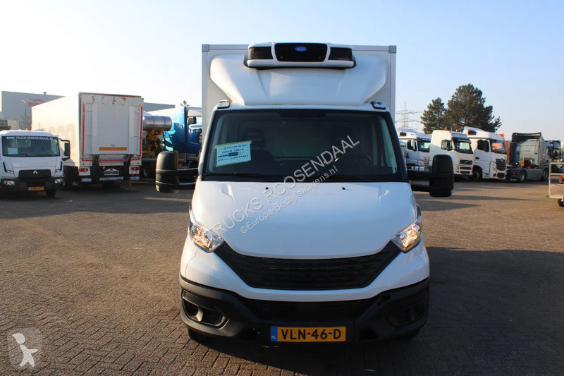 Nyttofordon Iveco 35S16 + CARRIER + FRC/ATP