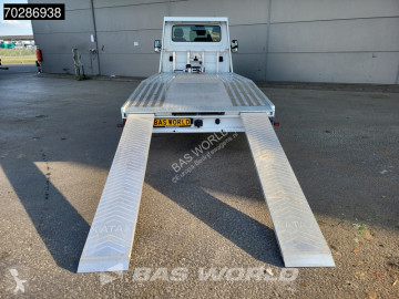 Grúa portacoches Iveco nueva