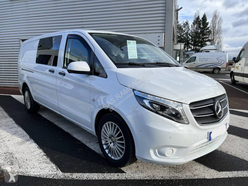 Furgoneta Mercedes