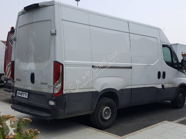 Veicolo commerciale Iveco Daily 35S14 V