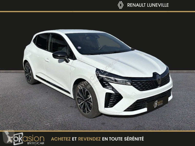 Véhicule utilitaire Renault Clio E-Tech full...