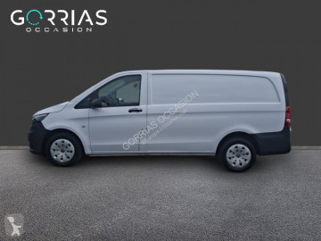 Fourgon utilitaire Mercedes