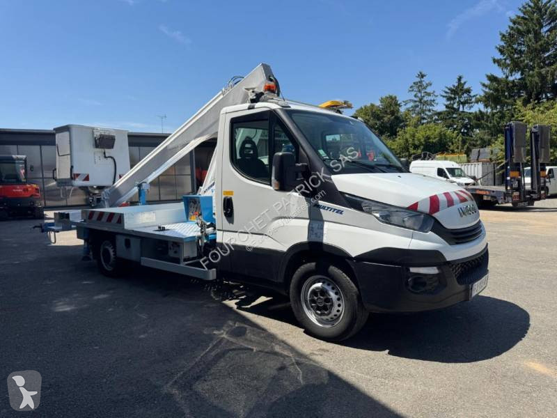 Furgoneta Iveco