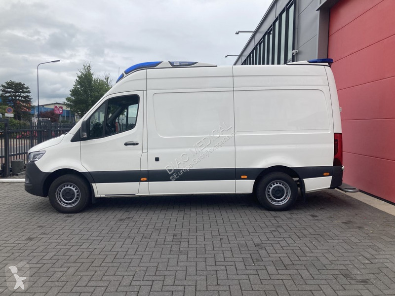 Furgoneta Mercedes 416 CDI Ambulance