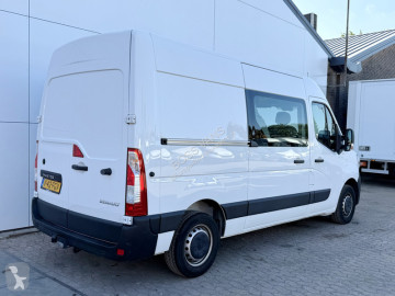 Caja cerrada Renault