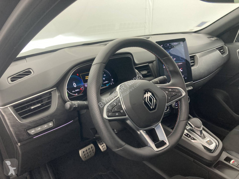 Autoutilitară Renault Arkana E-Tech 145 - 23