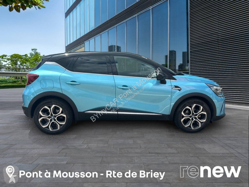 Veicolo commerciale Renault Captur E-Tech...