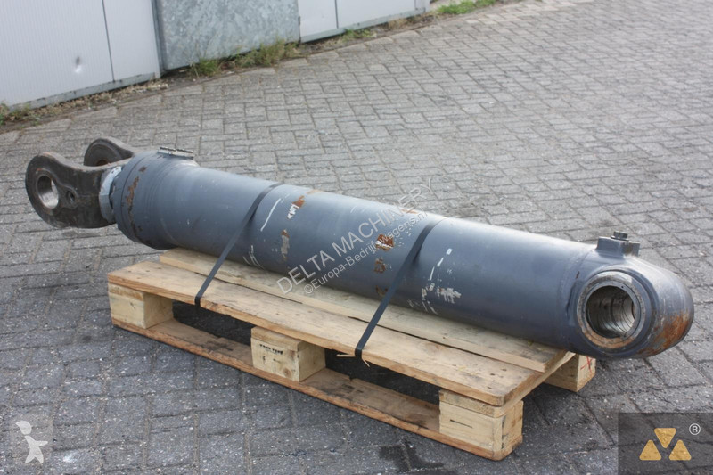 Autoutilitară Volvo Cylinder lift