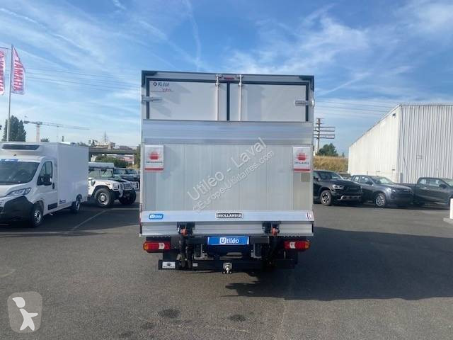 Véhicule utilitaire Iveco