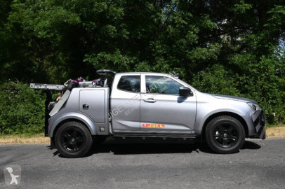 Dépanneuse Isuzu neuf