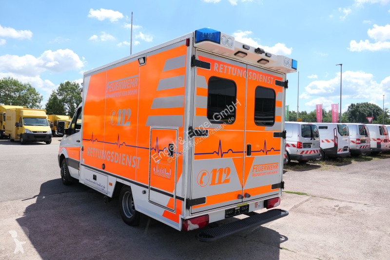 Véhicule utilitaire Mercedes Sprinter 519 CDI...