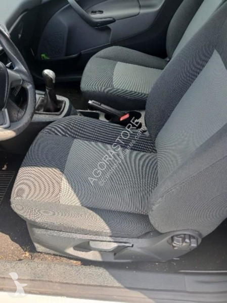 Autoutilitară Ford FIESTA