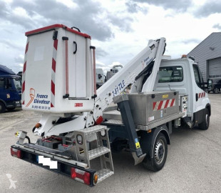 Piattaforma aerea Iveco