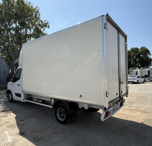 Užitkové vozidlo Renault 2.5 DCI 150