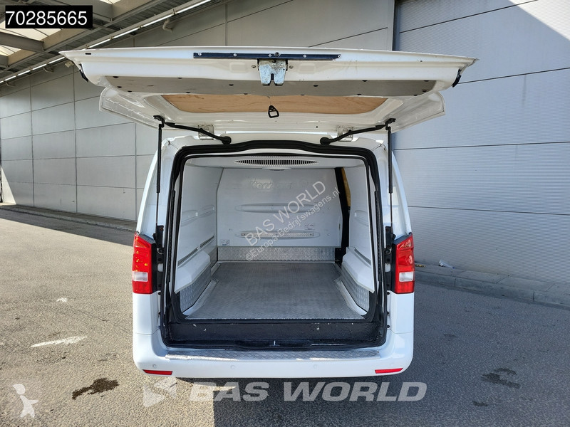 Véhicule utilitaire Mercedes 114 Koelwagen...