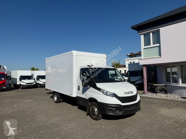 Véhicule utilitaire Iveco 35C16 Koffer...