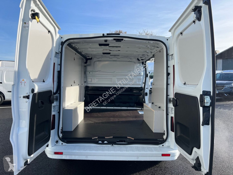 Véhicule utilitaire Nissan PRIMASTAR FG L1H1...