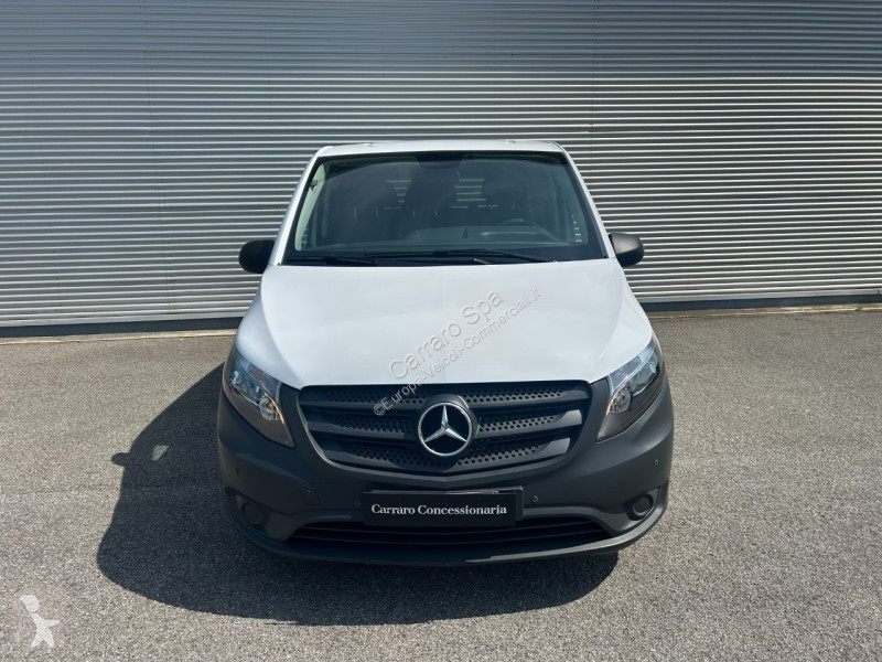 عربة نفعية Mercedes III