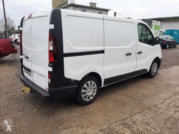 Caja cerrada Renault nueva