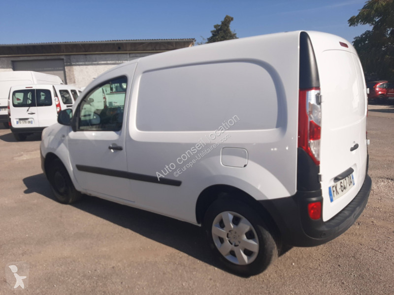 Véhicule utilitaire Renault L1 DCI 80 GENERIQUE...