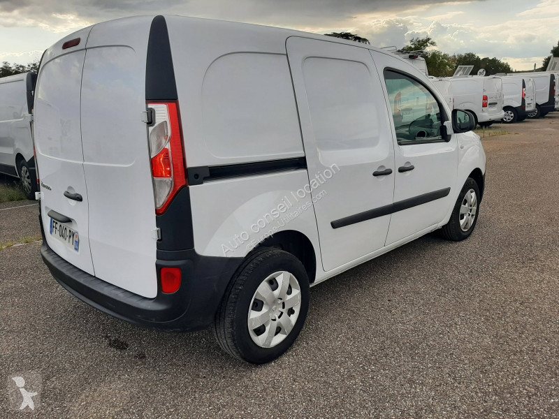 Véhicule utilitaire Renault L1 DCI 90 GRAND...