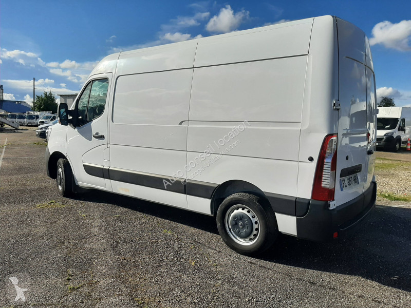 Véhicule utilitaire Renault L2 H2 2.3 DCI 135...