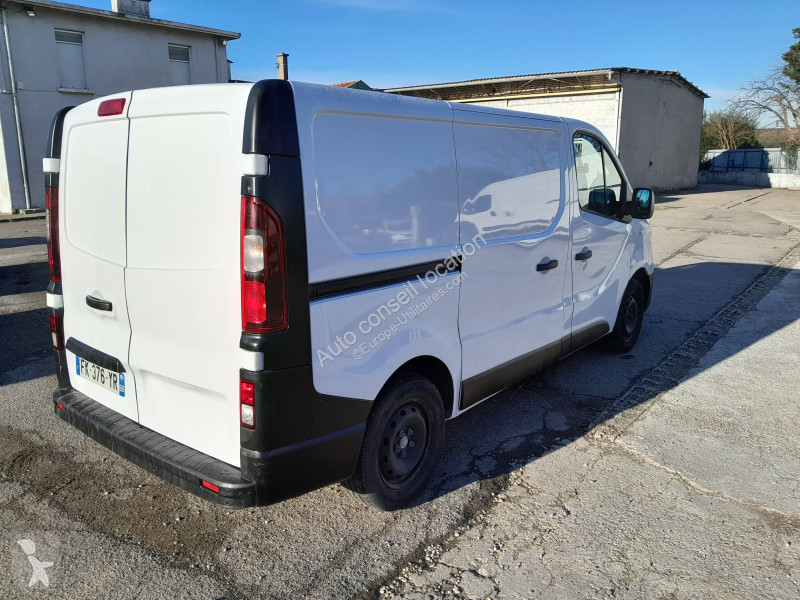 Véhicule utilitaire Renault L1 H1 DCI 95 GENERIQUE