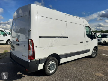 Fourgon utilitaire Renault neuf