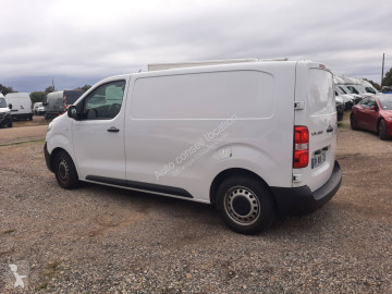 Caja cerrada Opel nueva