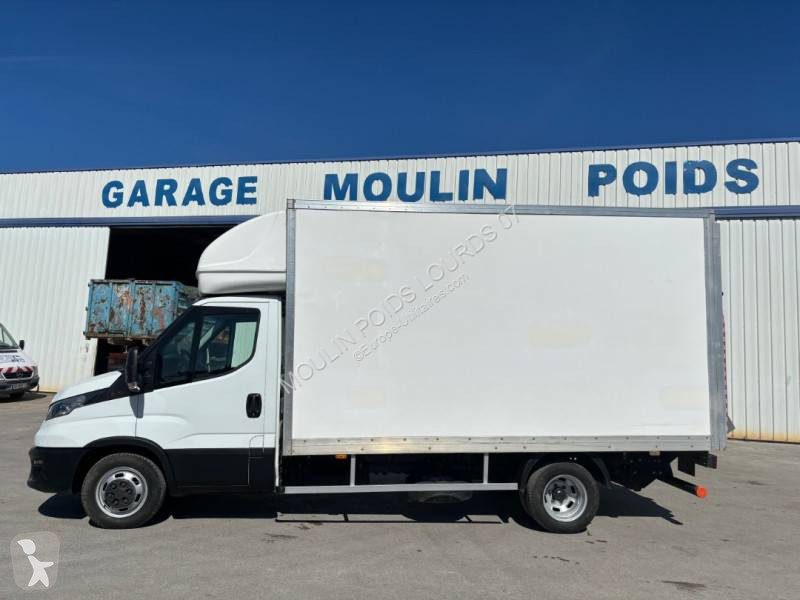 Furgoneta Iveco
