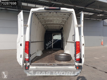 Caja cerrada Iveco