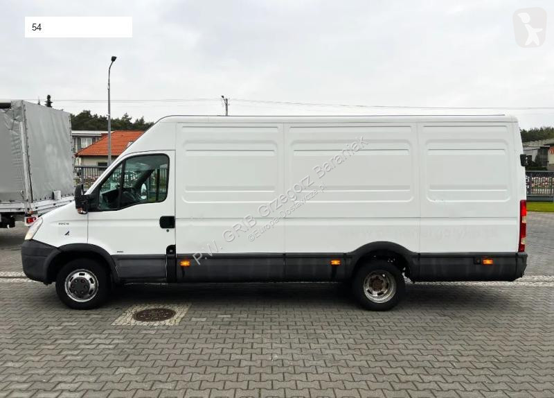 Furgoneta Iveco 35C15 Furgon L4H2 Brygadówka...