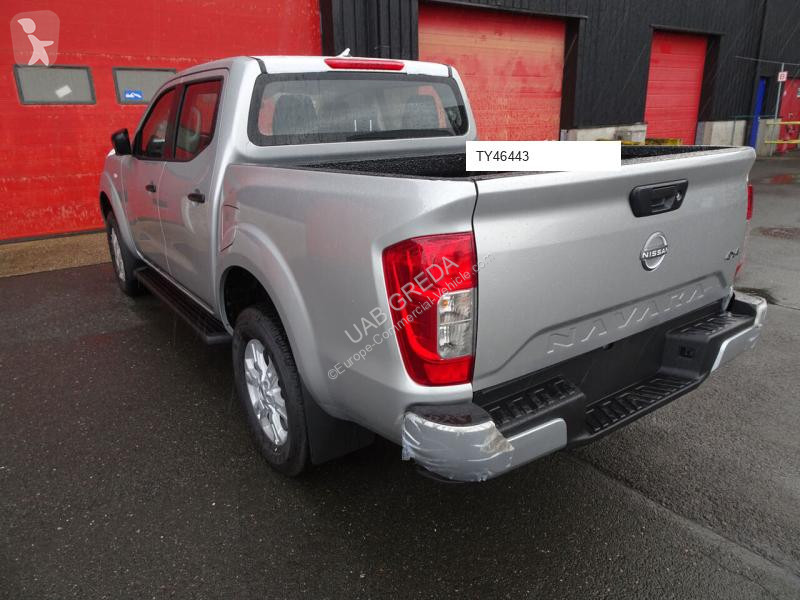 Véhicule utilitaire Nissan