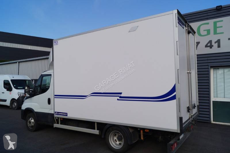 Furgoneta Iveco