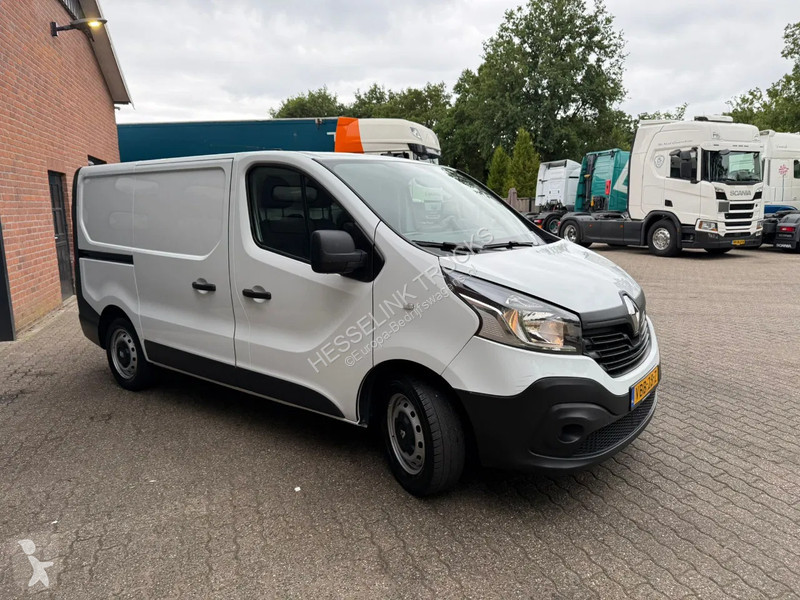 Autoutilitară Renault 1.6 dCi T27 L1H1 Comfort...