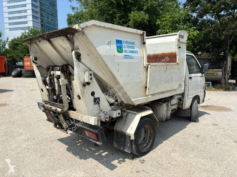 Autoutilitară Piaggio