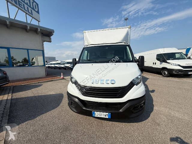 Furgoneta Iveco DAILY 35C14H BOX + SPONDA