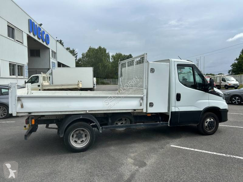 Véhicule utilitaire Iveco