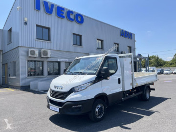 Utilitaire benne standard Iveco