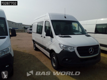 Fourgon utilitaire Mercedes