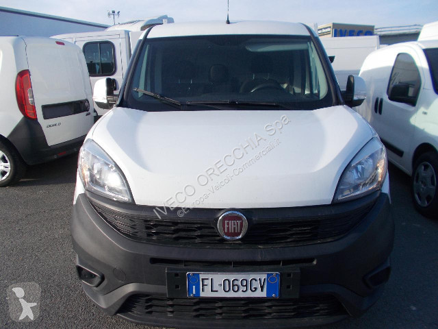 Autoutilitară Fiat DOBLO