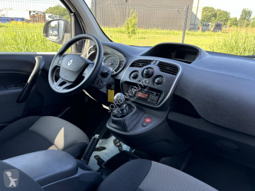 Caja cerrada Renault