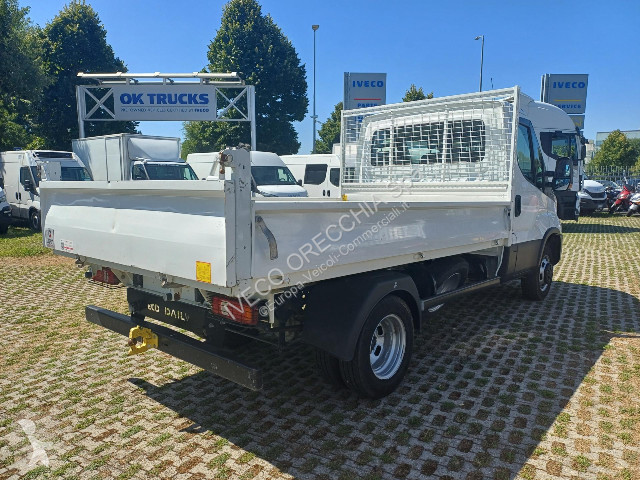 Veículo utilitário Iveco DAILY 35C14