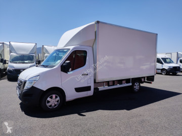 Caja gran volumen Nissan
