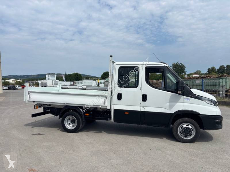 Véhicule utilitaire Iveco