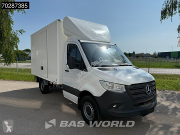 Caja cerrada Mercedes nueva